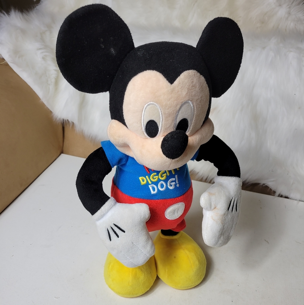 Mickey Mouse hot diggity dog dancing toy